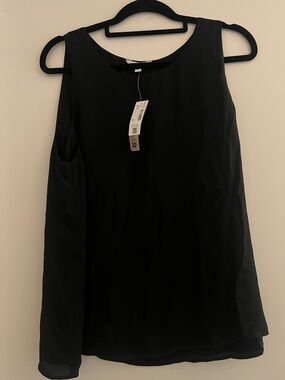 Reitmans R Essentials Black Sleeveless Tank